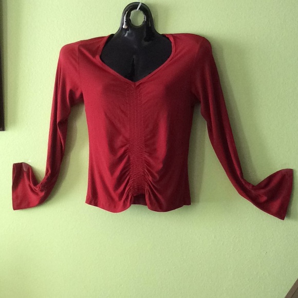 Red Gathered Front Bell Long Sleeves V-Cut Neck - Picture 1 of 5